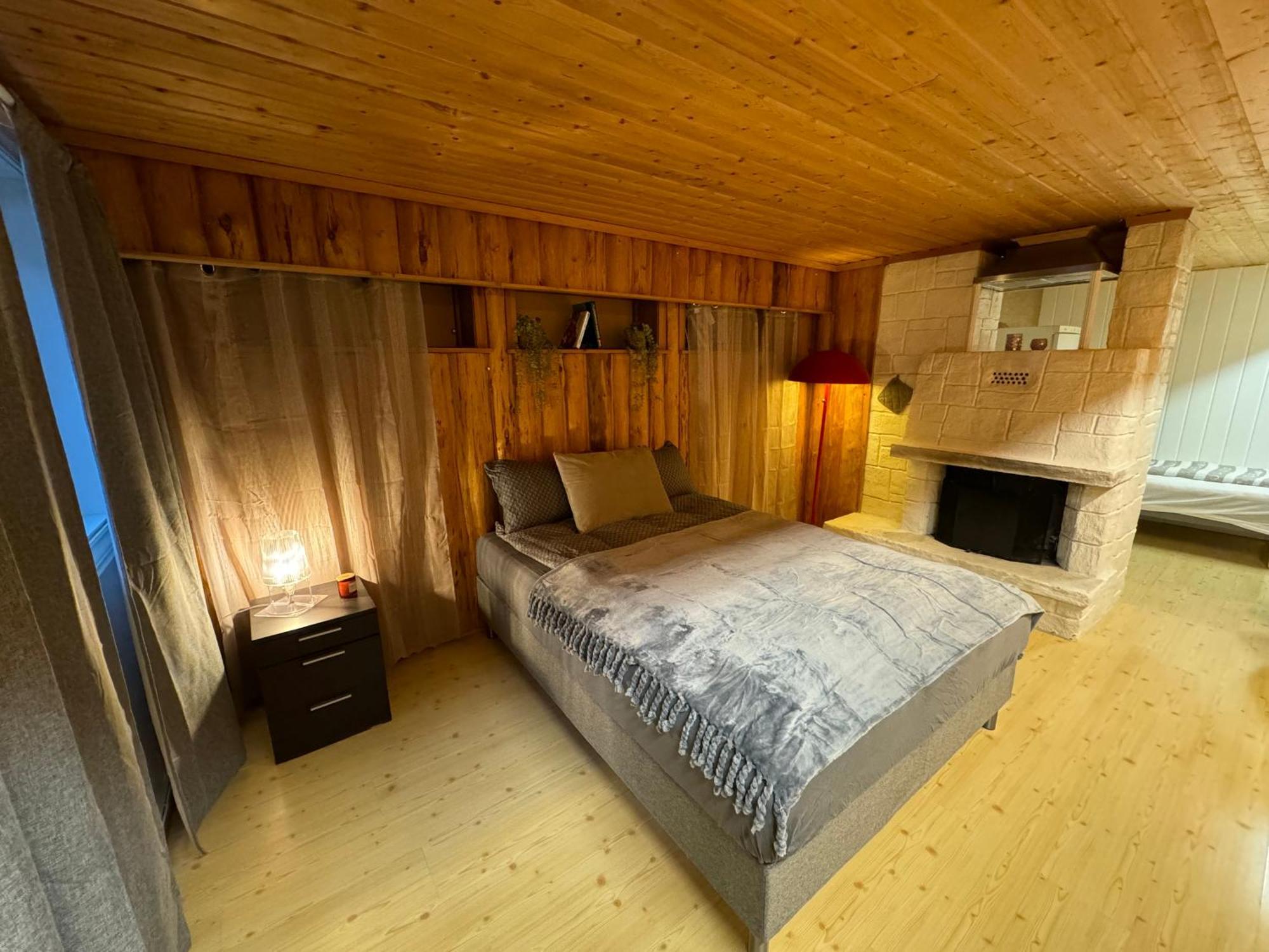 Modern Apartment With Pool & Sauna Пошгрун Стая снимка