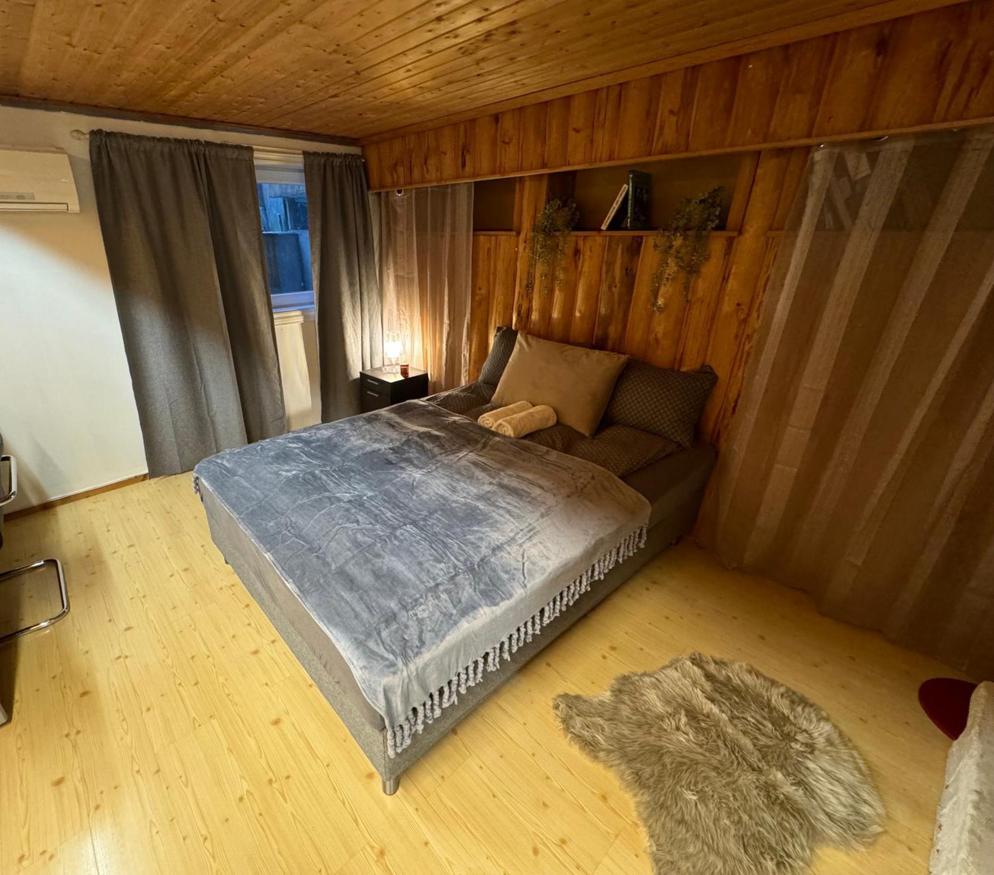 Modern Apartment With Pool & Sauna Пошгрун Стая снимка