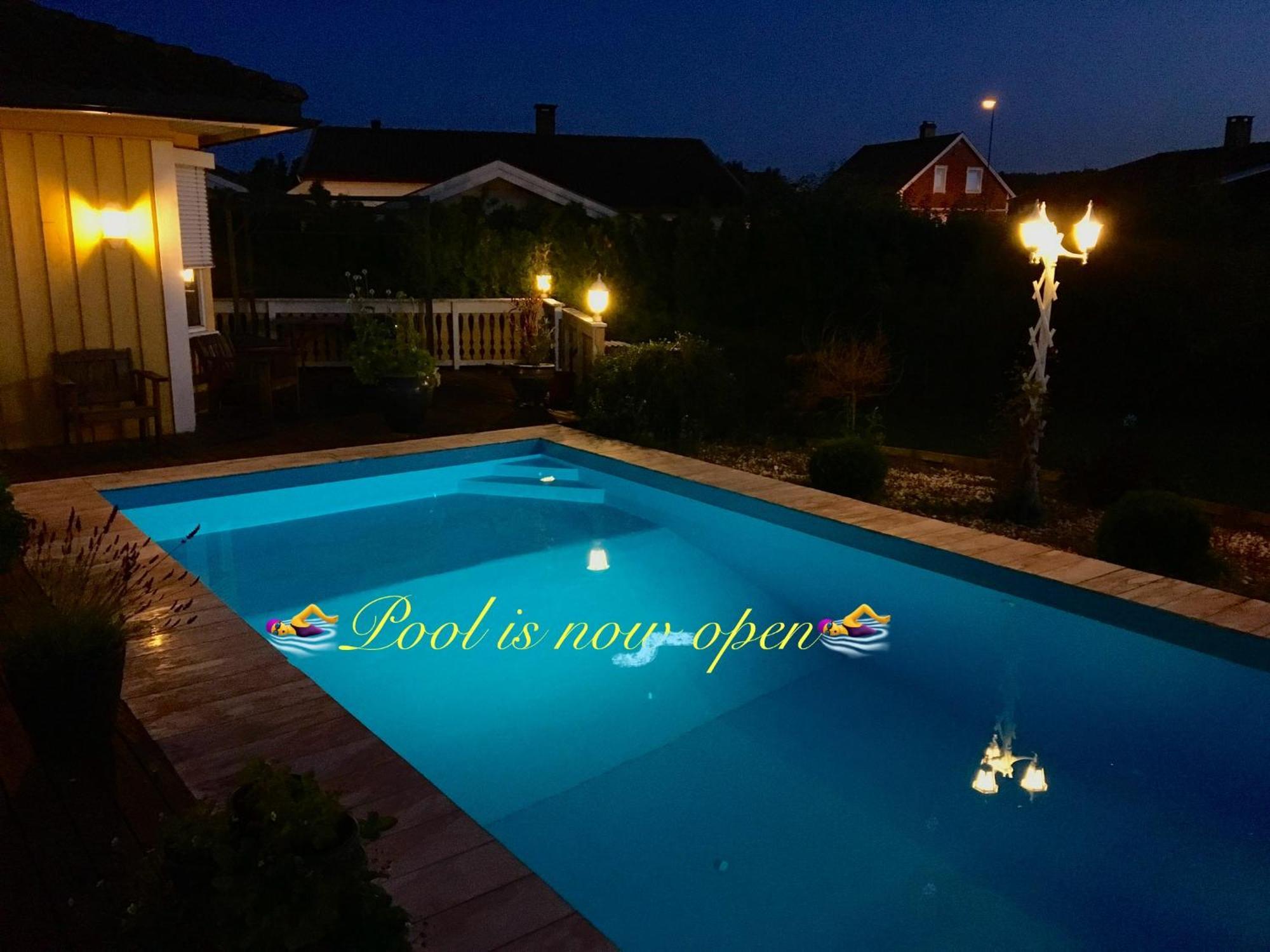 Modern Apartment With Pool & Sauna Пошгрун Екстериор снимка
